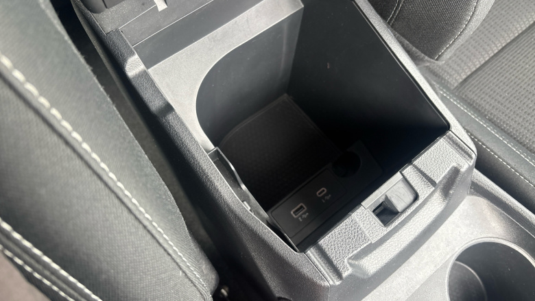 Nissan Qashqai 1.3 DiG-T MH Acenta Premium 5dr Petrol Hatchback